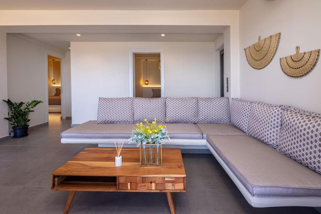 Pearl Suites And Villa Тинос Экстерьер фото