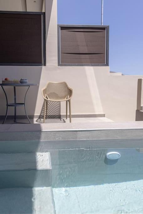 Pearl Suites And Villa Тинос Экстерьер фото