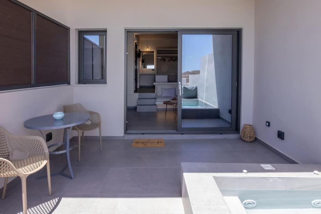 Pearl Suites And Villa Тинос Экстерьер фото