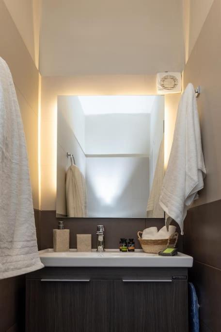 Pearl Suites And Villa Тинос Экстерьер фото